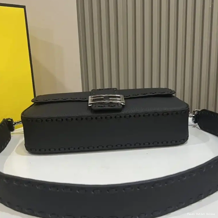 Affordable Bag Romano Fendi Black Baguette Leather Selleria Medium Cuoio In 0628
